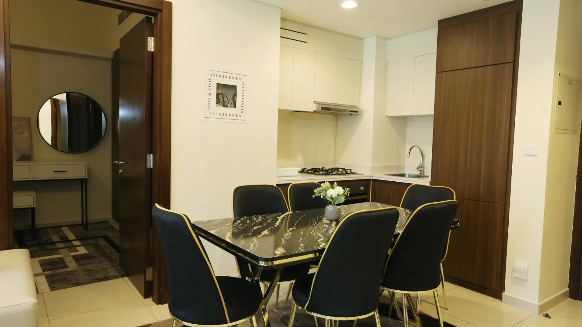 Brown Stone - Burj Khalifa & Pool View Vera Dubai Apartment