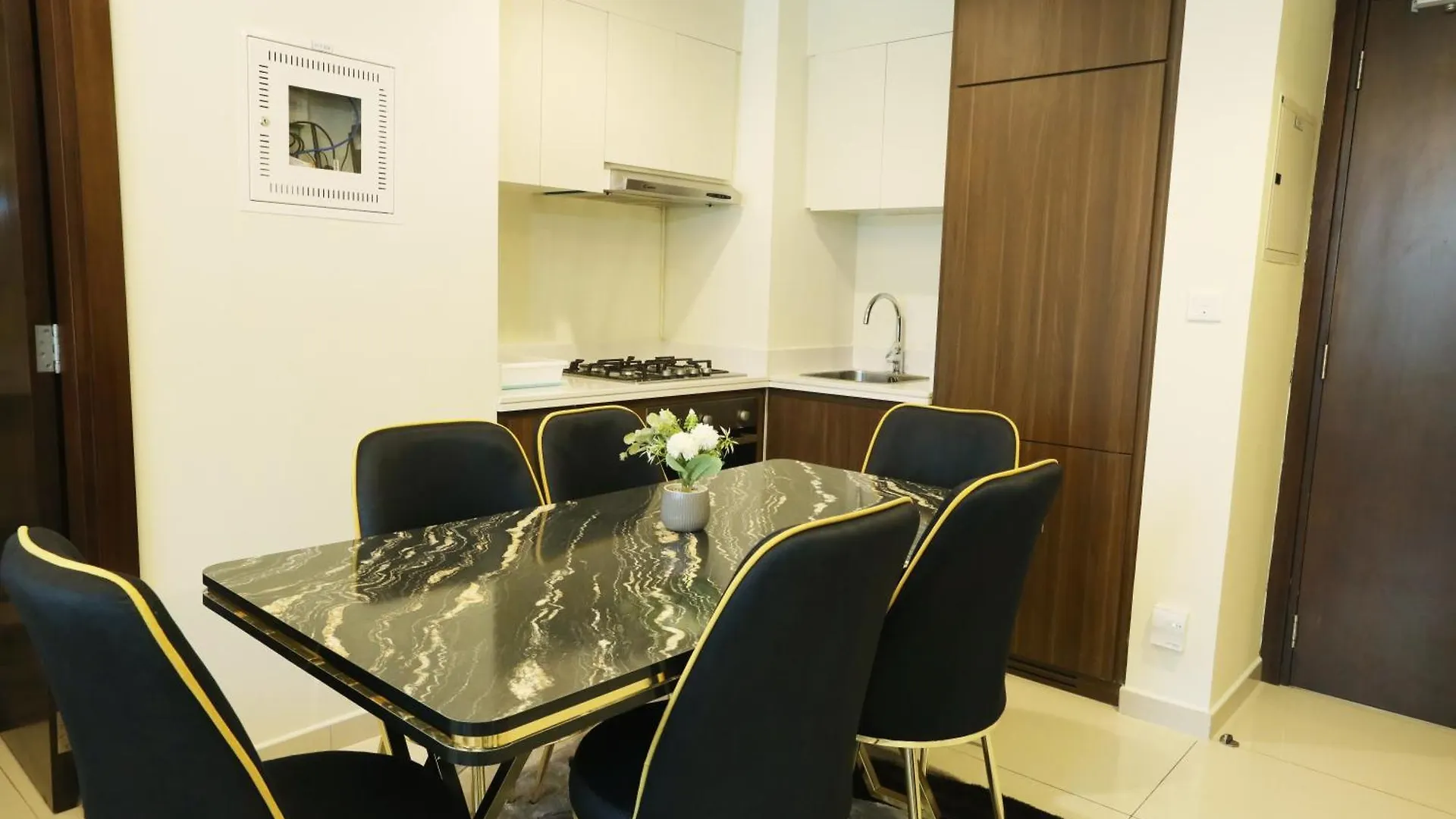 Apartment Brown Stone - Burj Khalifa & Pool View Vera Dubai